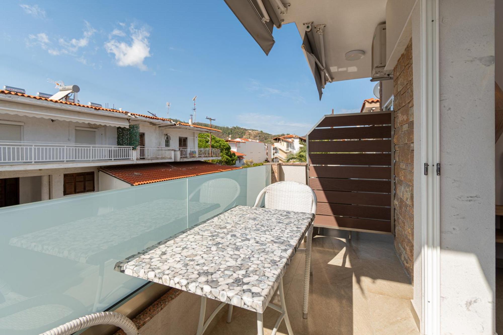 Villa Zoe On The Beach Sarti Exteriér fotografie